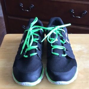 Under Armor men’s gym shoes